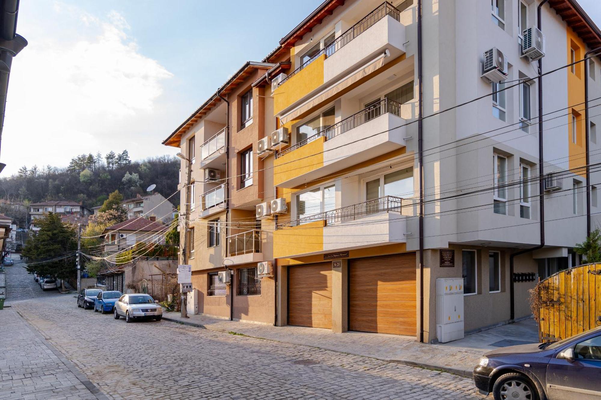 Mirela Guest Apartment Wielkie Tyrnowo Zewnętrze zdjęcie